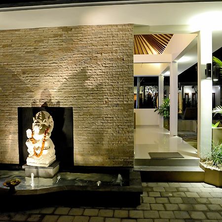 AW Residence Seminyak Exterior foto